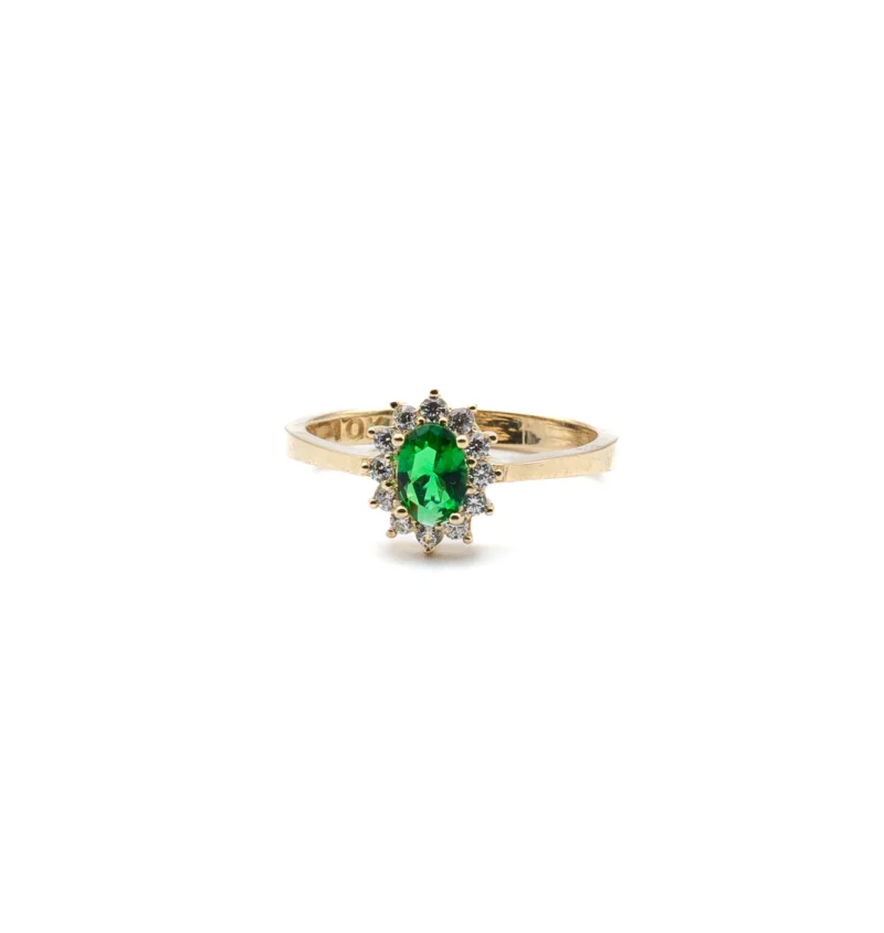 Victoria III: 10k Gold Oval Ring - Image 4