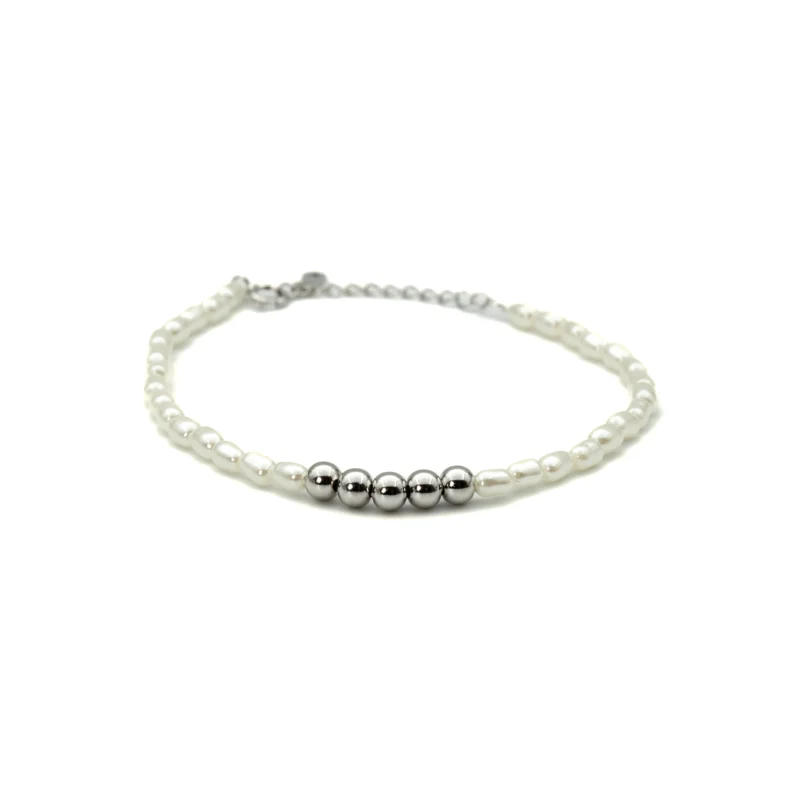 Brilliant Pearl: Pearl Bracelet with Silver Beads