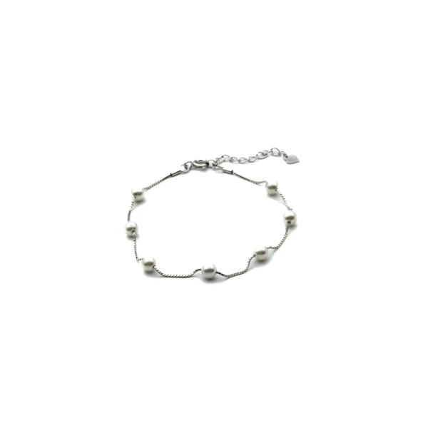 Brilliant Pearl III: Sterling Silver Dainty Bracelet with Pearls
