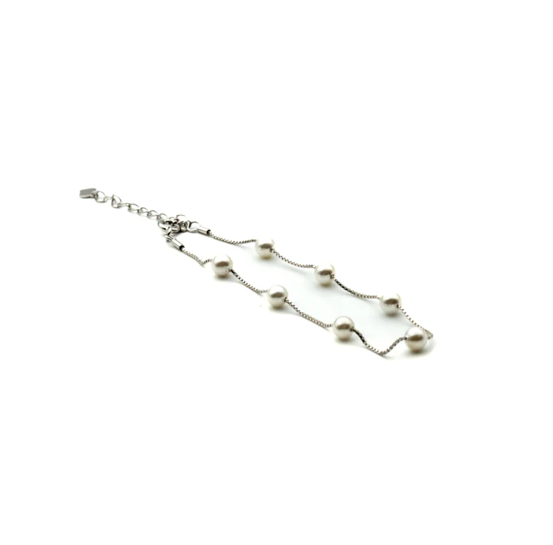Brilliant Pearl III: Sterling Silver Dainty Bracelet with Pearls - Image 4