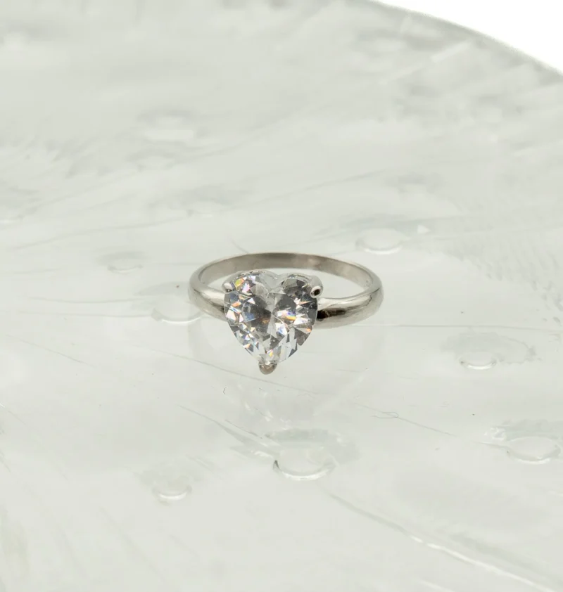 Bestie: Sterling Silver Heart Shaped Stone Ring - Image 4