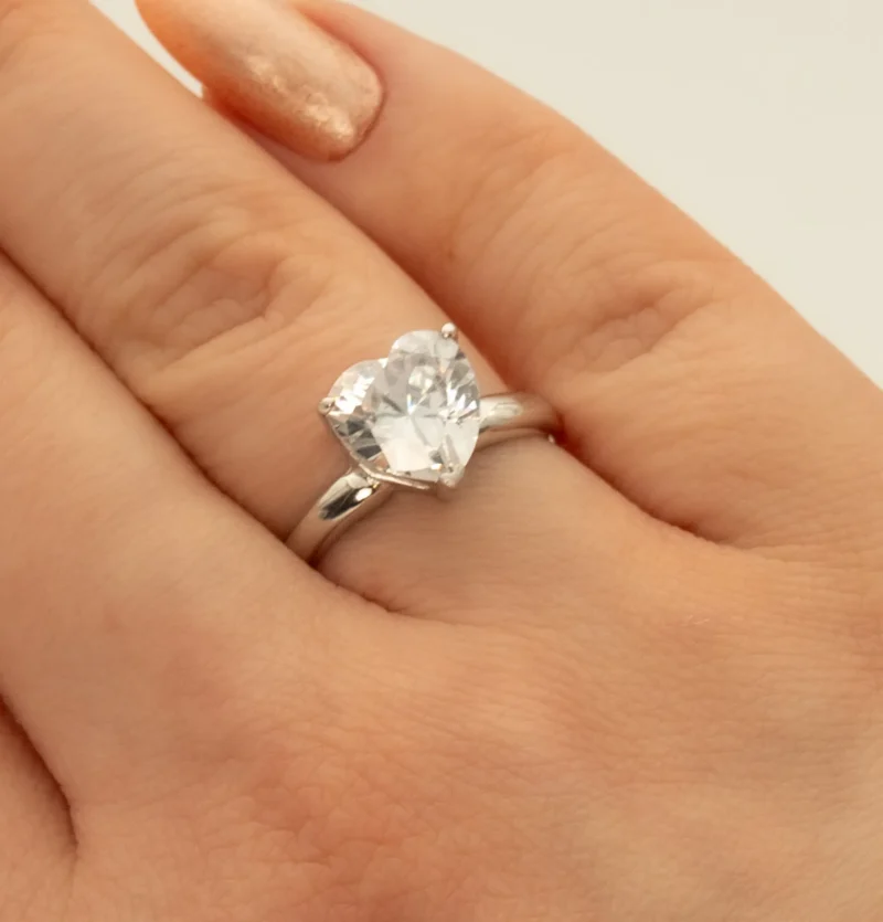 Bestie: Sterling Silver Heart Shaped Stone Ring - Image 9