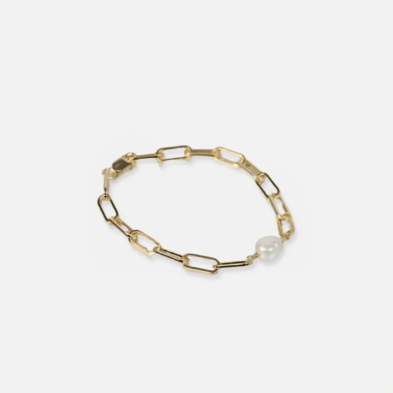 The Pearl: Gold Paperclip Pearl Bracelet - Image 5