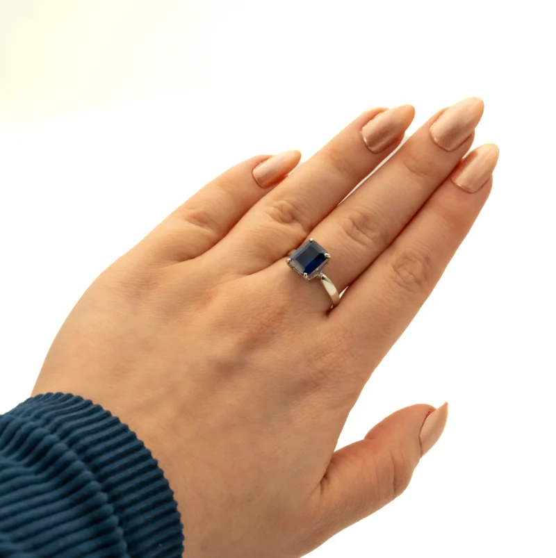 Vanessa II: Sterling Silver Rectangular Stone Ring - Image 5
