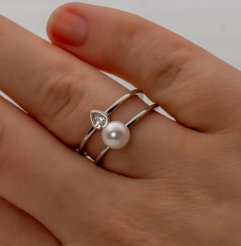 Glitz: Sterling Silver Ring Adjustable Ring with Teardrop Stone and Pearl - Image 2