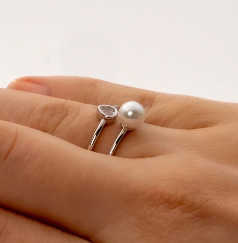 Glitz: Sterling Silver Ring Adjustable Ring with Teardrop Stone and Pearl - Image 7