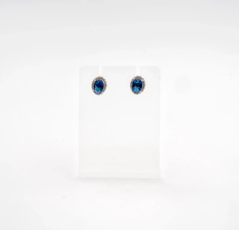 Daring II: Sterling Silver Black Oval Stone Earrings - Image 7